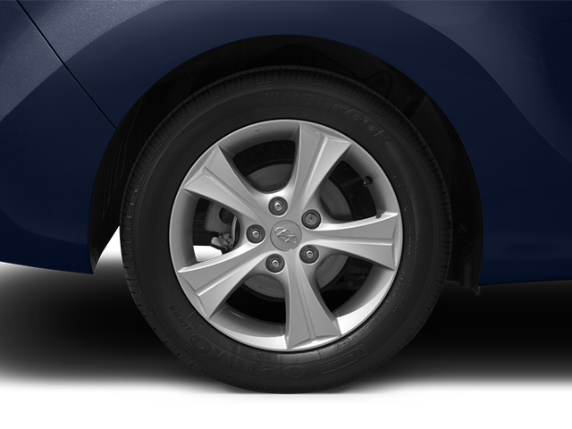 2013 Hyundai ELANTRA GS