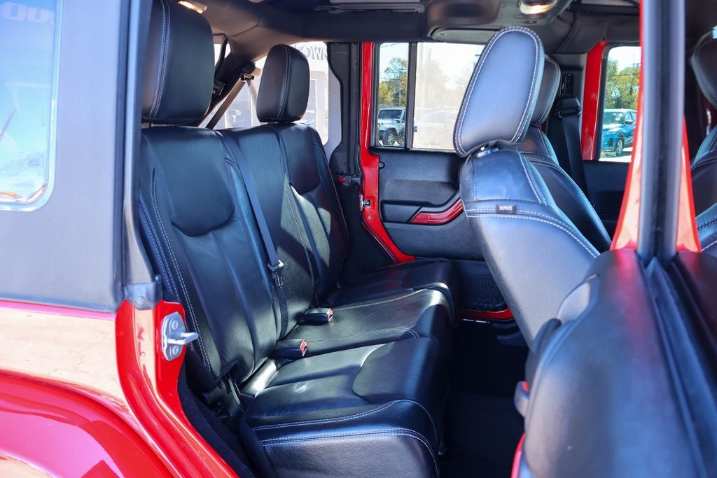 2018 Jeep Wrangler JK Unlimited Sahara