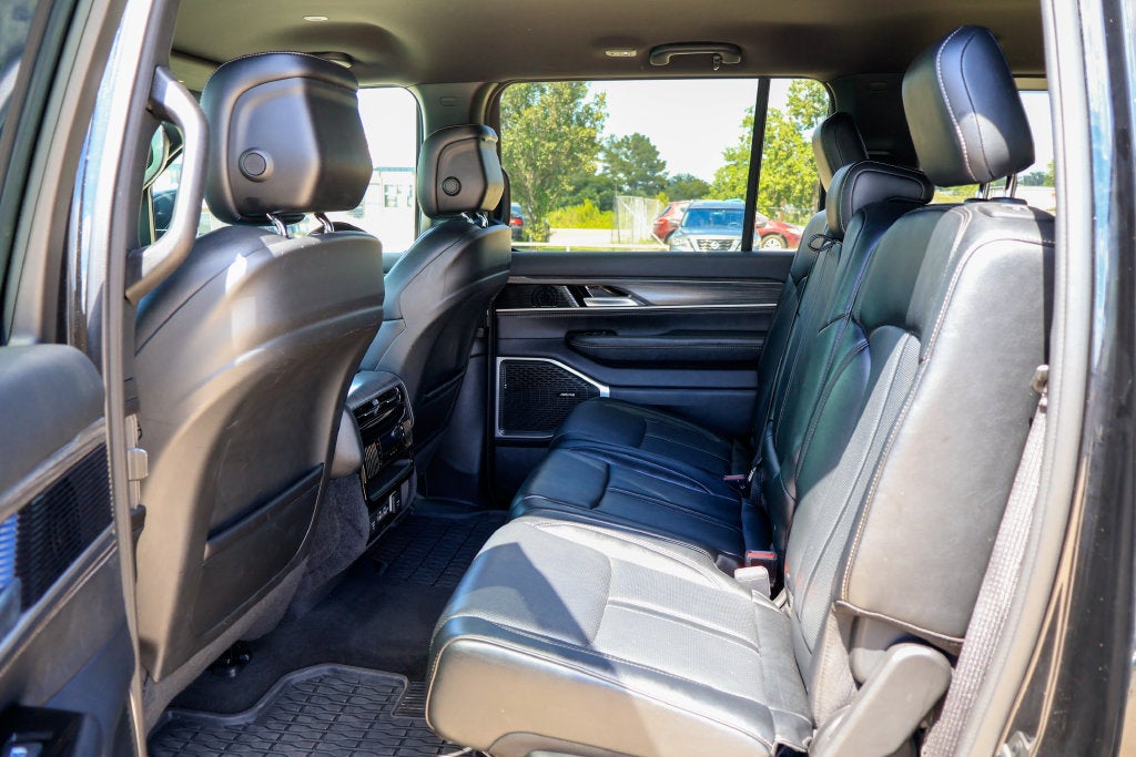 2024 Jeep Wagoneer Series II