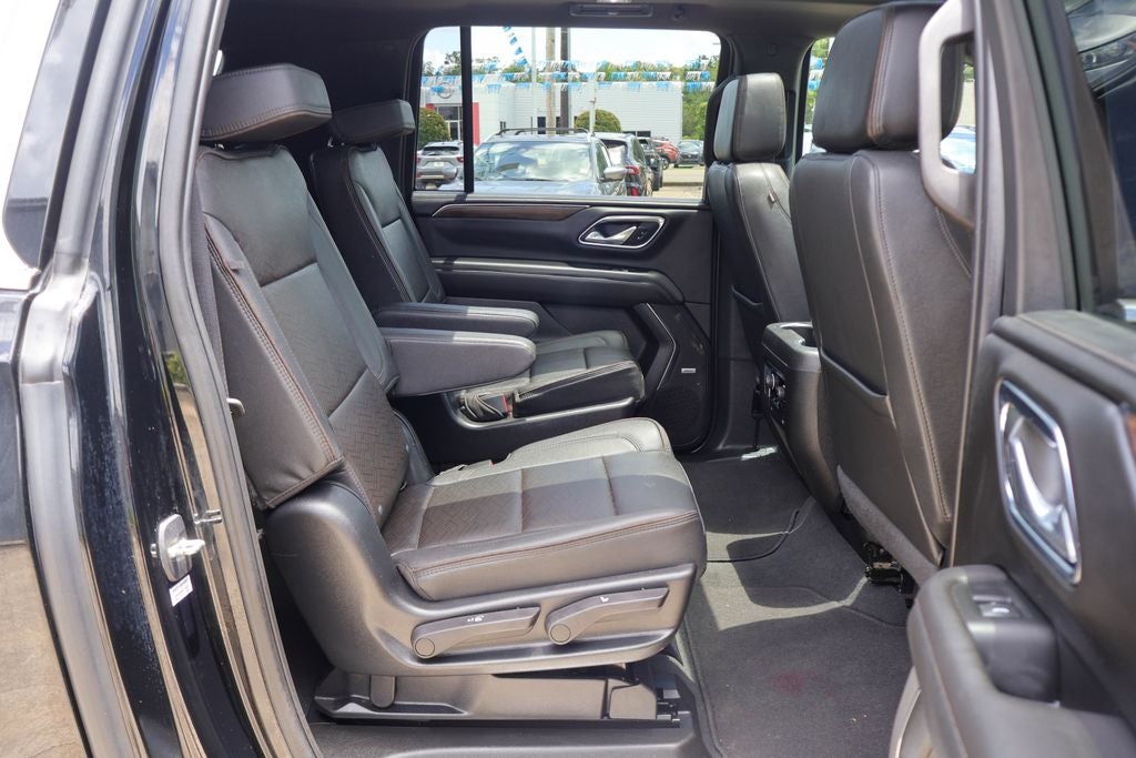 2023 Chevrolet Suburban High Country