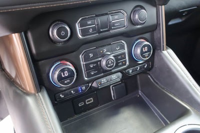 2023 Chevrolet Suburban High Country