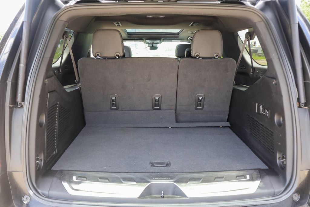 2023 Chevrolet Suburban High Country