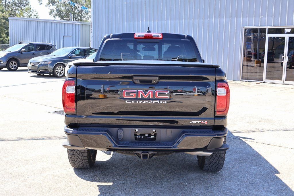 2024 GMC Canyon AT4