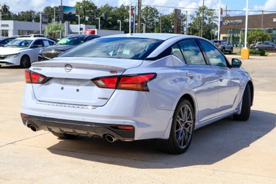 2023 Nissan Altima 2.0 SR