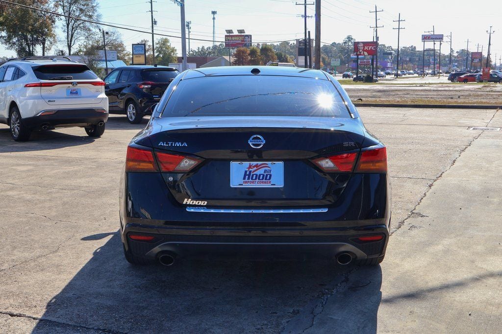 2022 Nissan Altima 2.5 SR