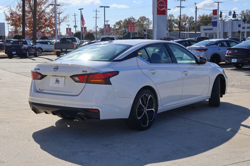 2025 Nissan Altima 2.5 SR