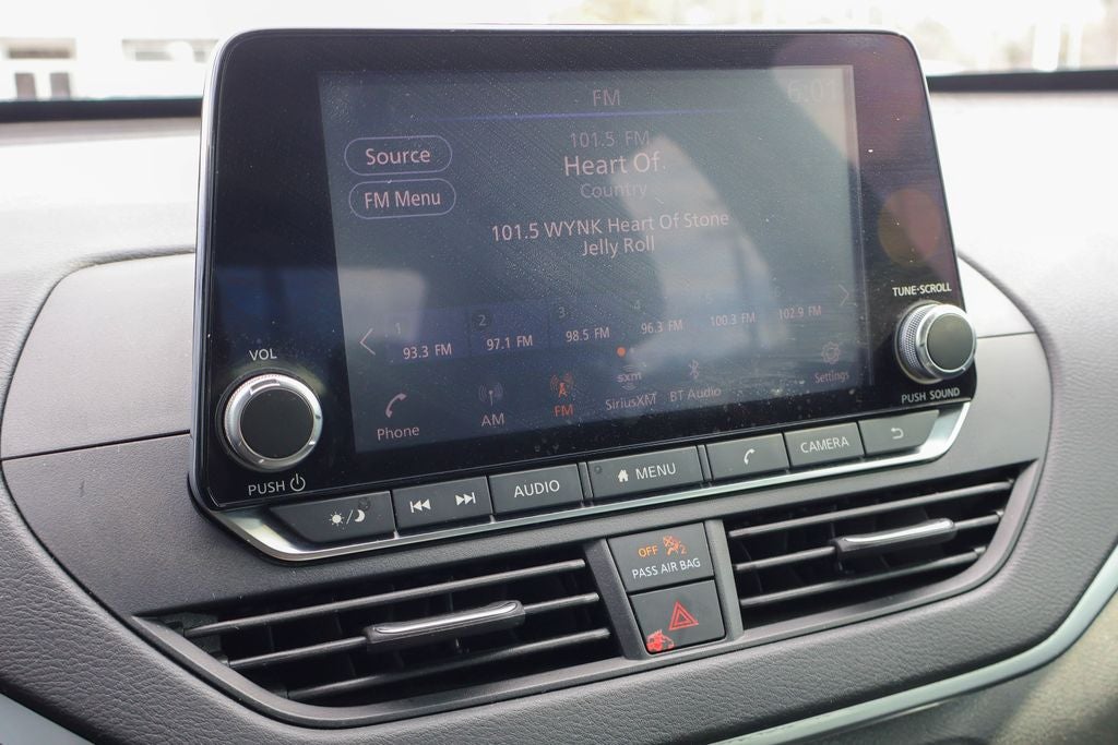 2022 Nissan Altima 2.5 SV