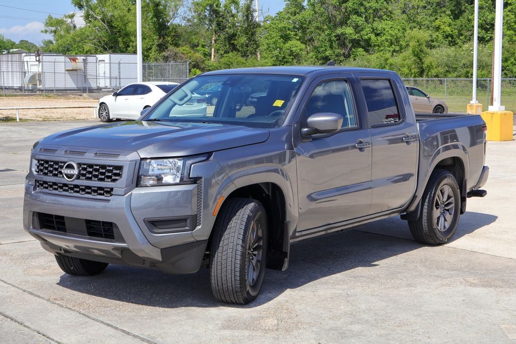 2025 Nissan Frontier SV