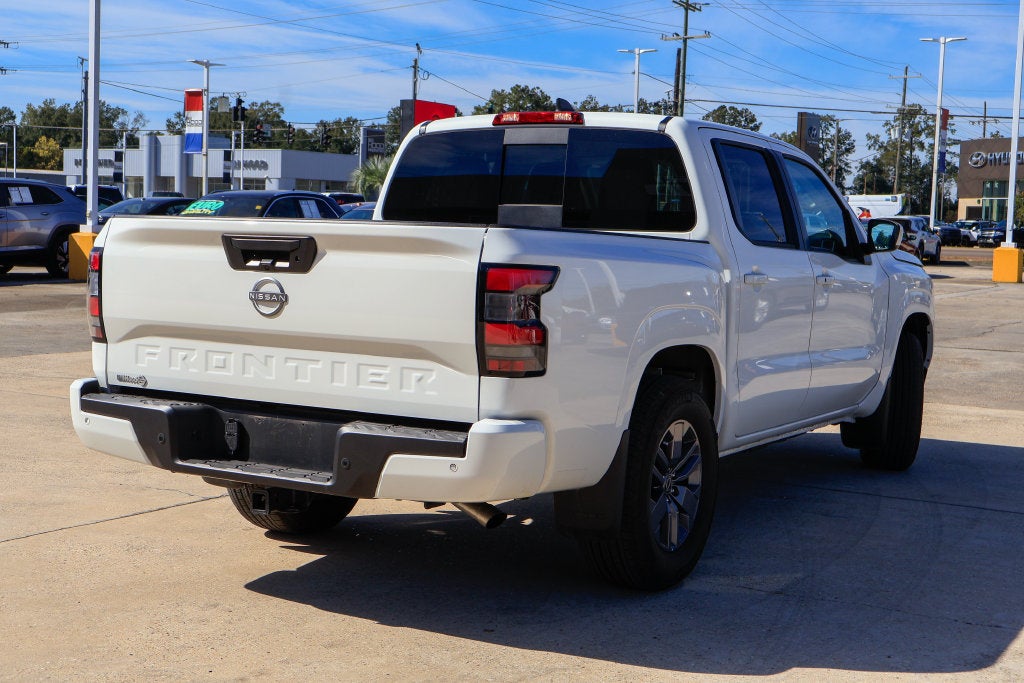 2026 Nissan Frontier SV