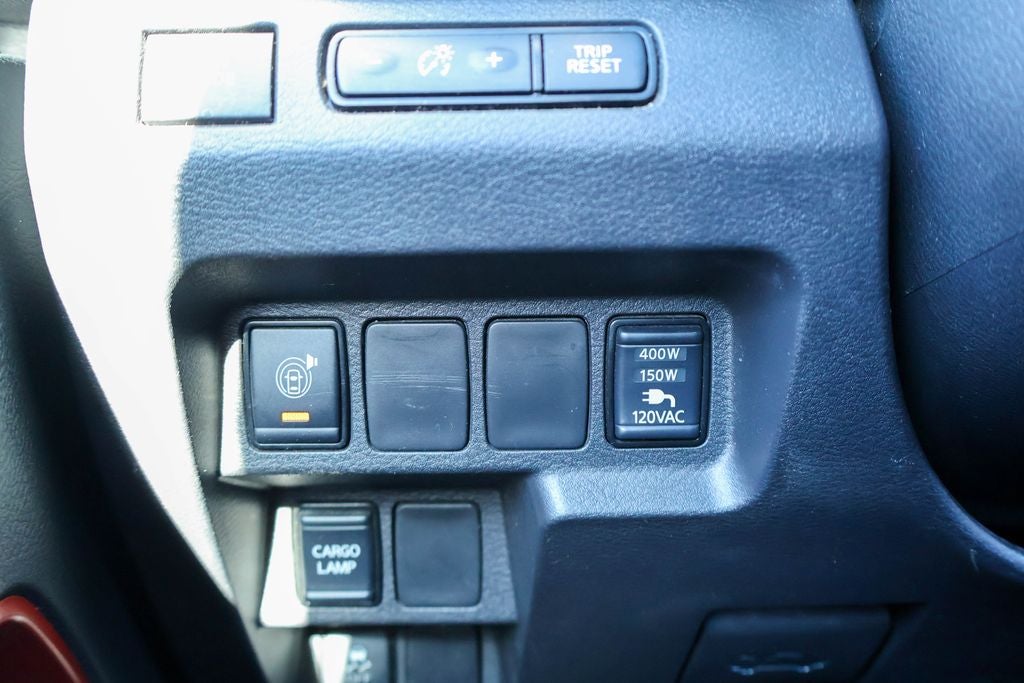 2023 Nissan Frontier PRO-X