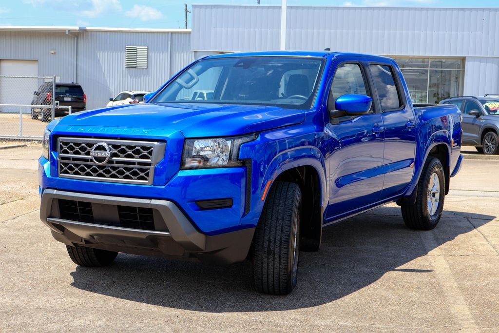 2024 Nissan Frontier SV