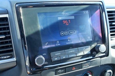 2023 Nissan Frontier SV