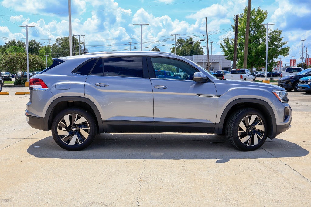 2025 Volkswagen Atlas Cross Sport SE w/Tech - Photo 21
