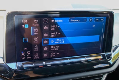 2025 Volkswagen Atlas Cross Sport 2.0T SE w/Technology