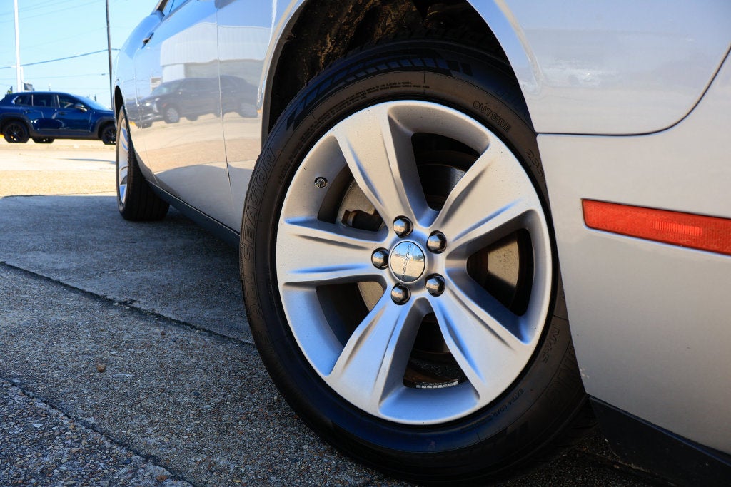 2023 Dodge Challenger SXT