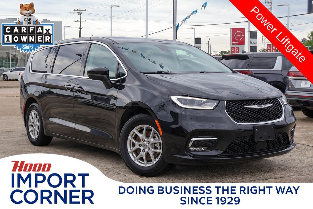 2023 Chrysler Pacifica Touring L
