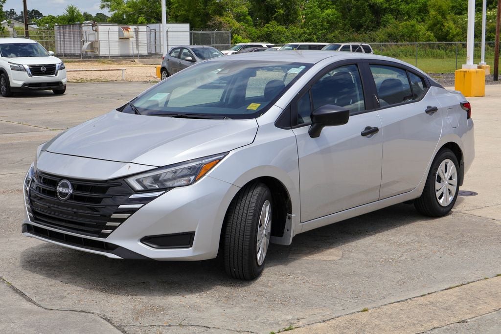 2025 Nissan Versa 1.6 S