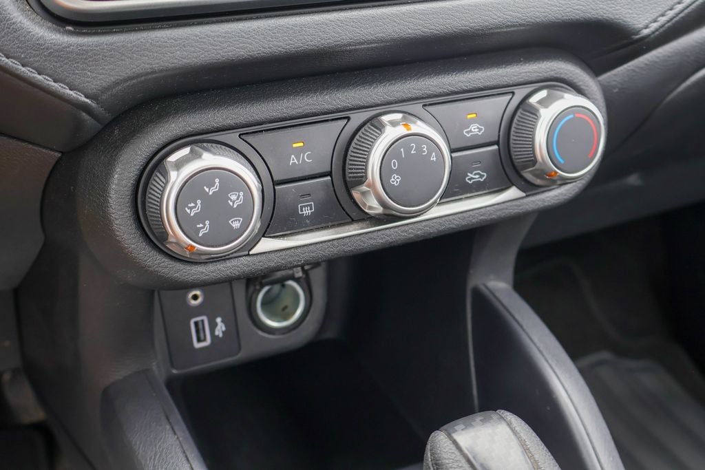 2024 Nissan Versa 1.6 S