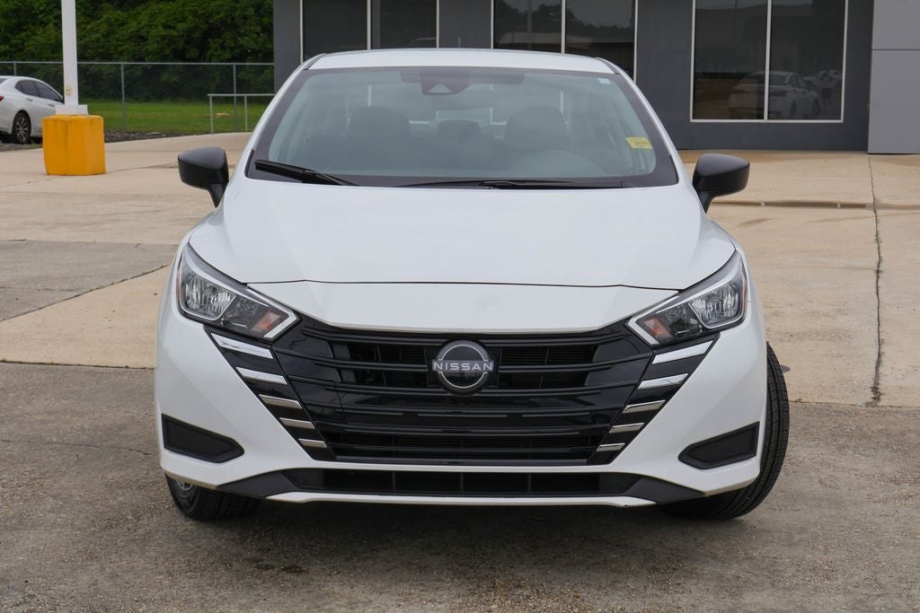 2024 Nissan Versa 1.6 S