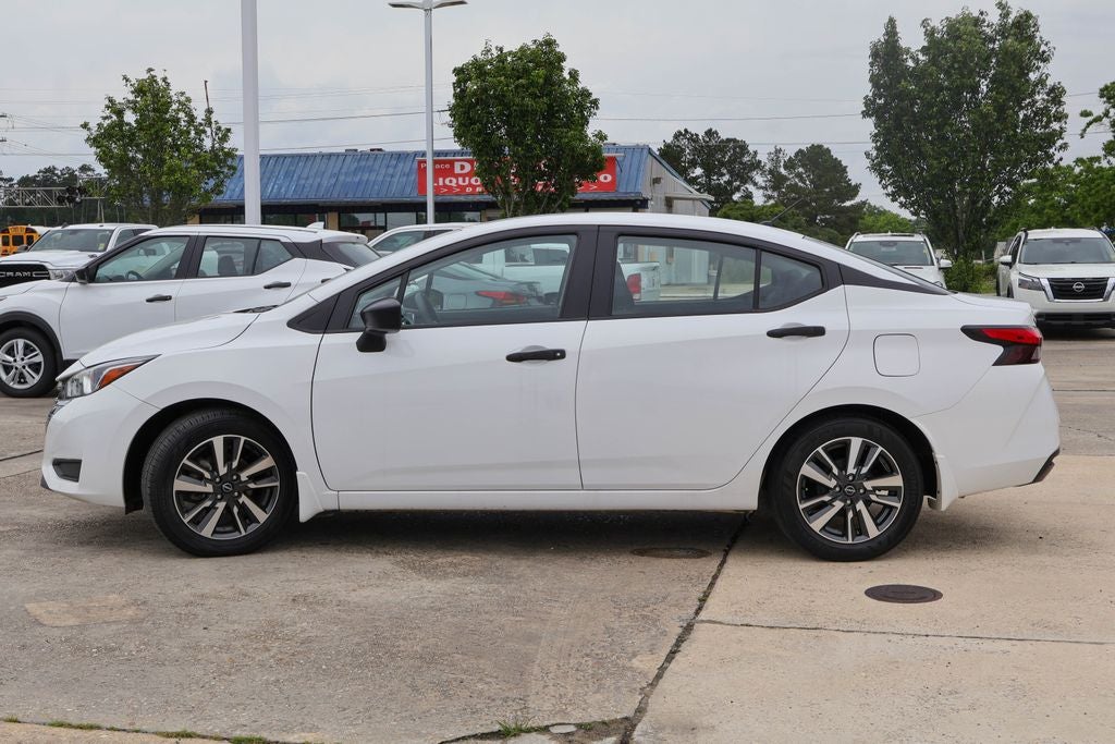 2024 Nissan Versa 1.6 S