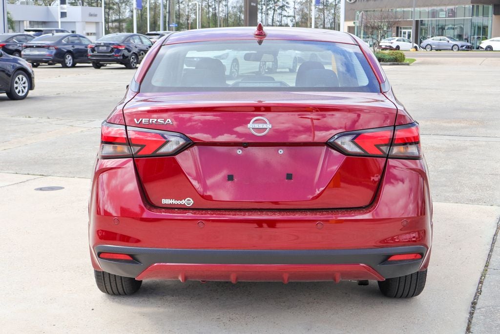 2025 Nissan Versa 1.6 SV