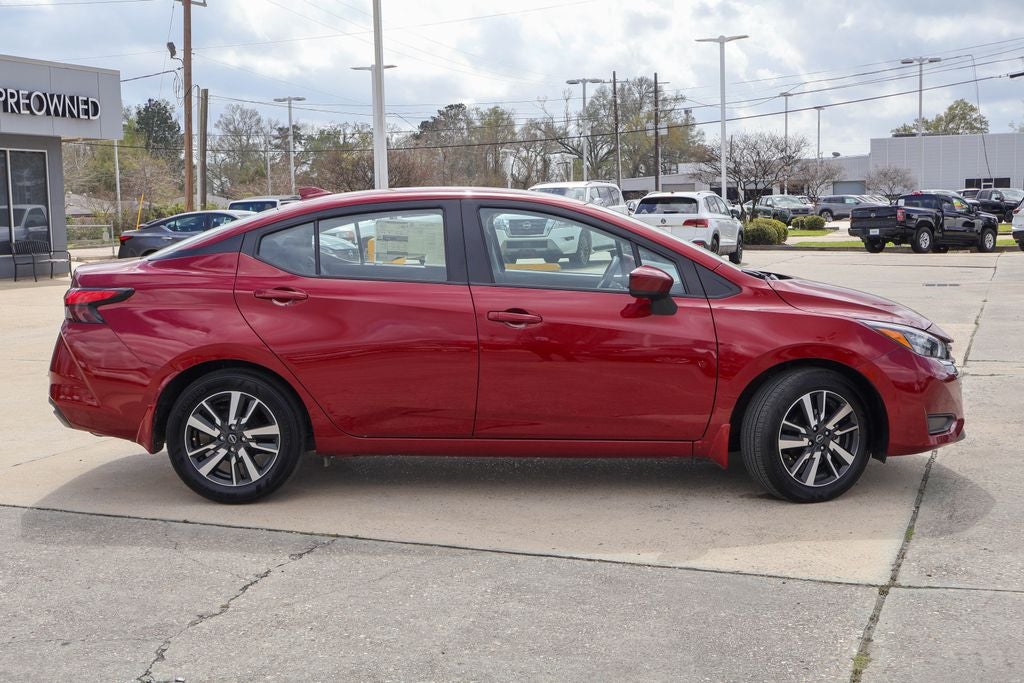 2025 Nissan Versa 1.6 SV