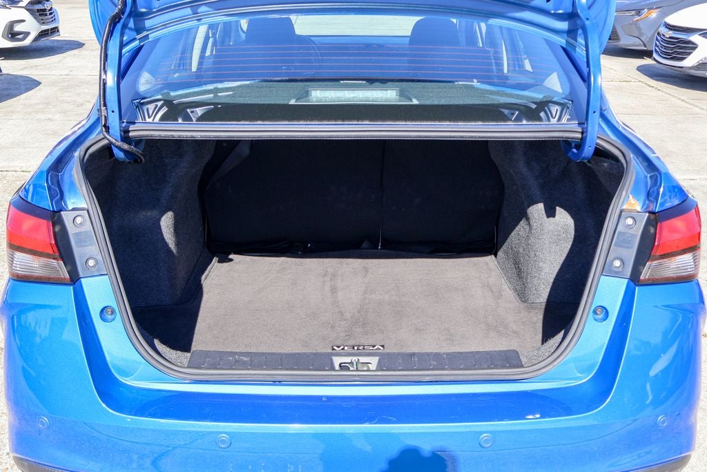 2024 Nissan Versa 1.6 SV