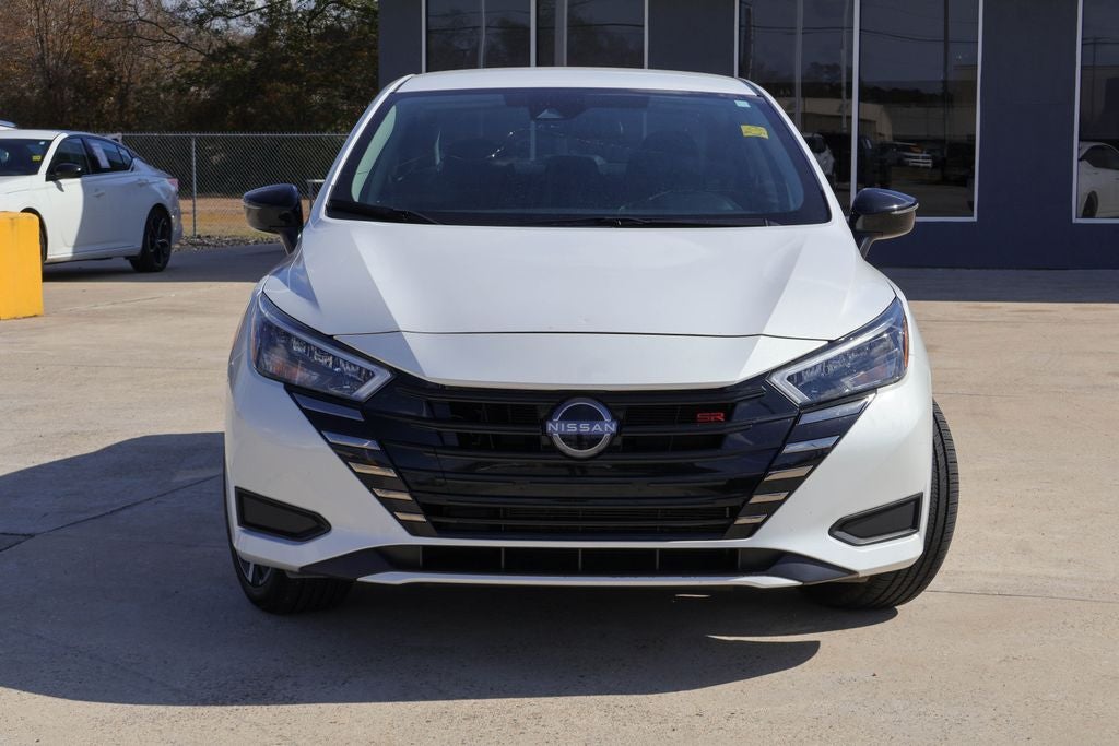 2023 Nissan Versa 1.6 SR