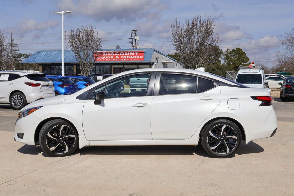 2023 Nissan Versa 1.6 SR