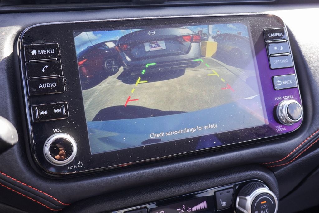 2023 Nissan Versa 1.6 SR