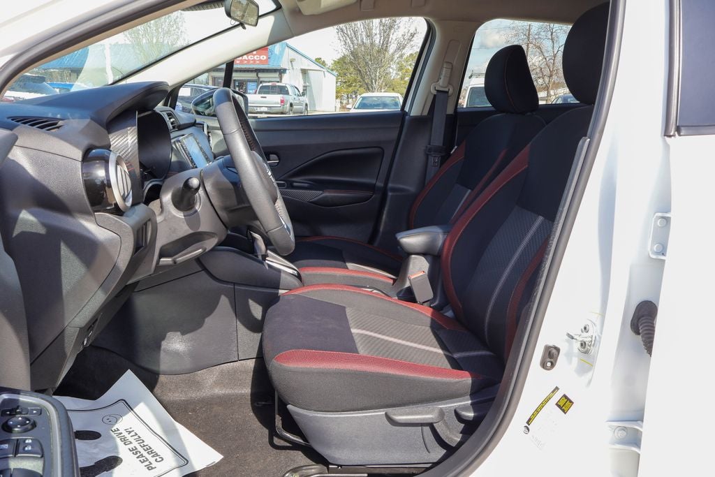 2023 Nissan Versa 1.6 SR