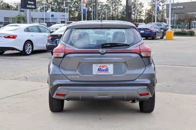 2024 Nissan Kicks S