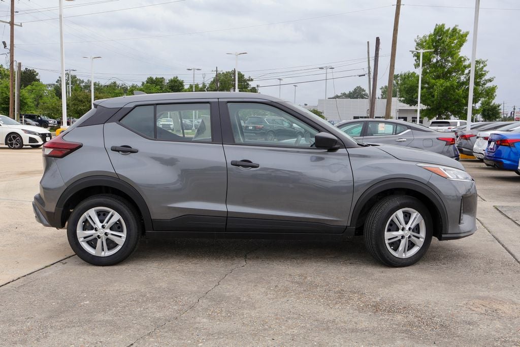 2025 Nissan Kicks Play S