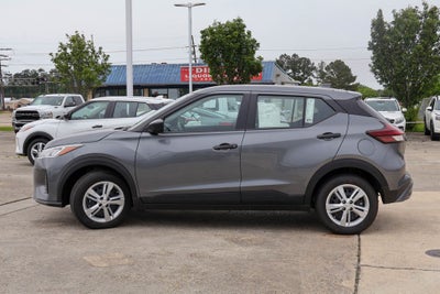 2025 Nissan Kicks Play S