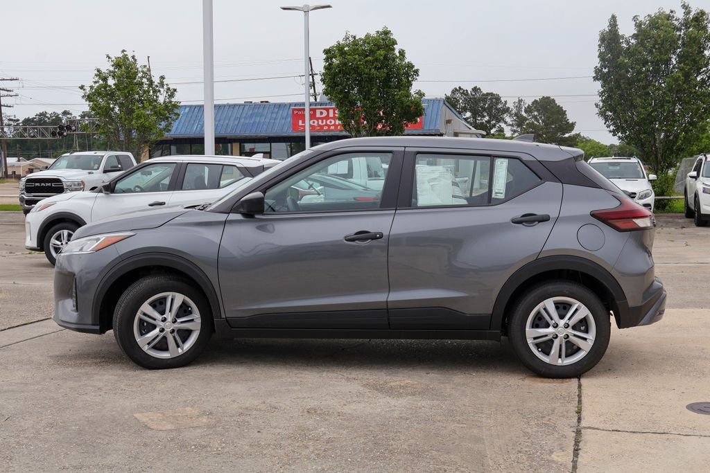 2025 Nissan Kicks Play S