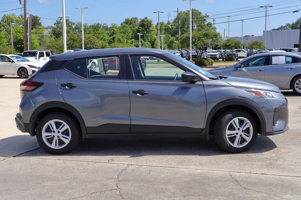 2025 Nissan Kicks Play S