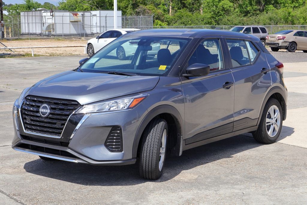2025 Nissan Kicks Play S