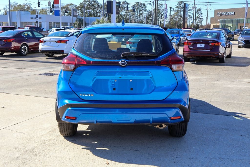 2023 Nissan Kicks S