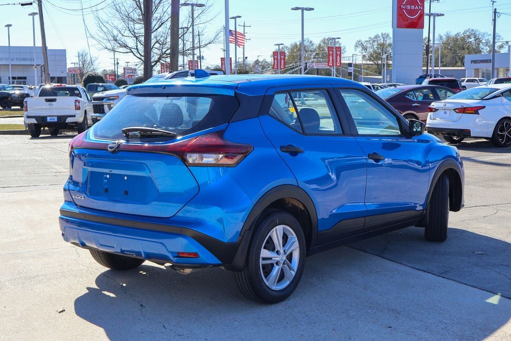 2023 Nissan Kicks S