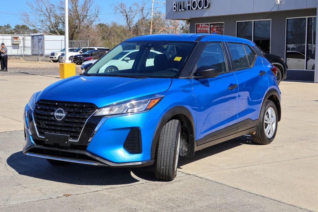 2023 Nissan Kicks S