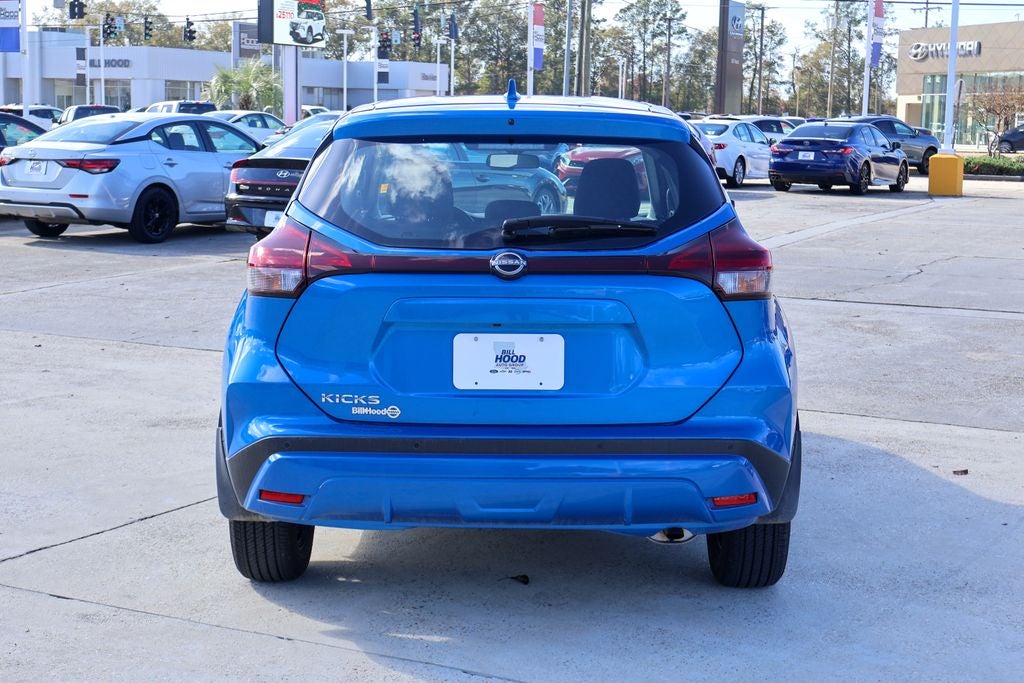 2025 Nissan Kicks Play S