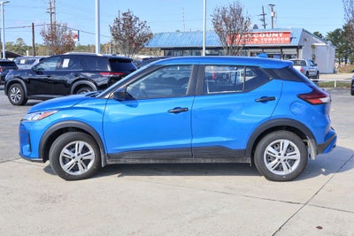 2025 Nissan Kicks Play S