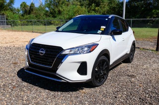 2022 Nissan Kicks SV