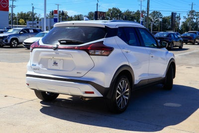 2022 Nissan Kicks SV
