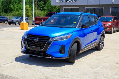 2024 Nissan Kicks SR