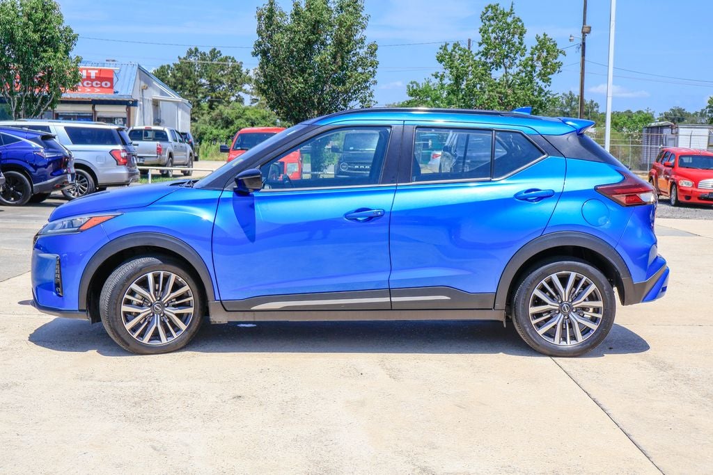 2024 Nissan Kicks SR