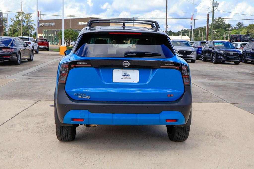 2026 Nissan Kicks SR