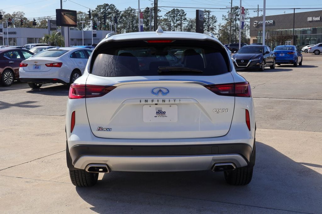 2023 INFINITI QX50 LUXE