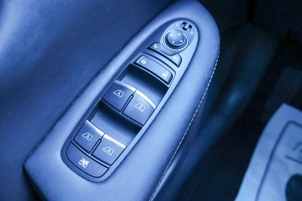 2023 INFINITI QX50 LUXE