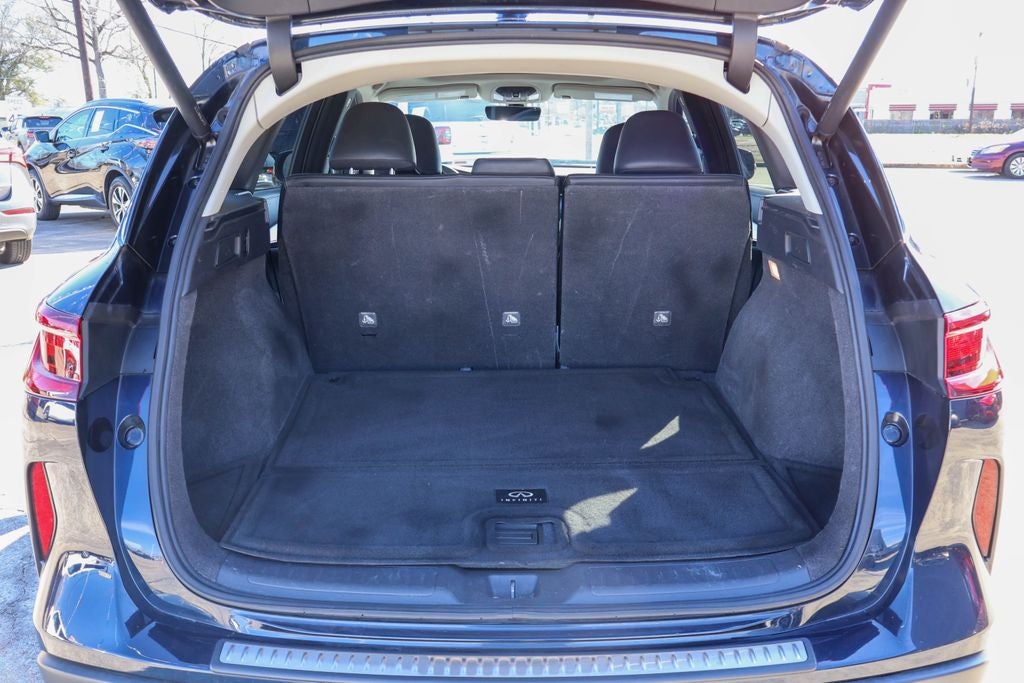 2023 INFINITI QX50 LUXE